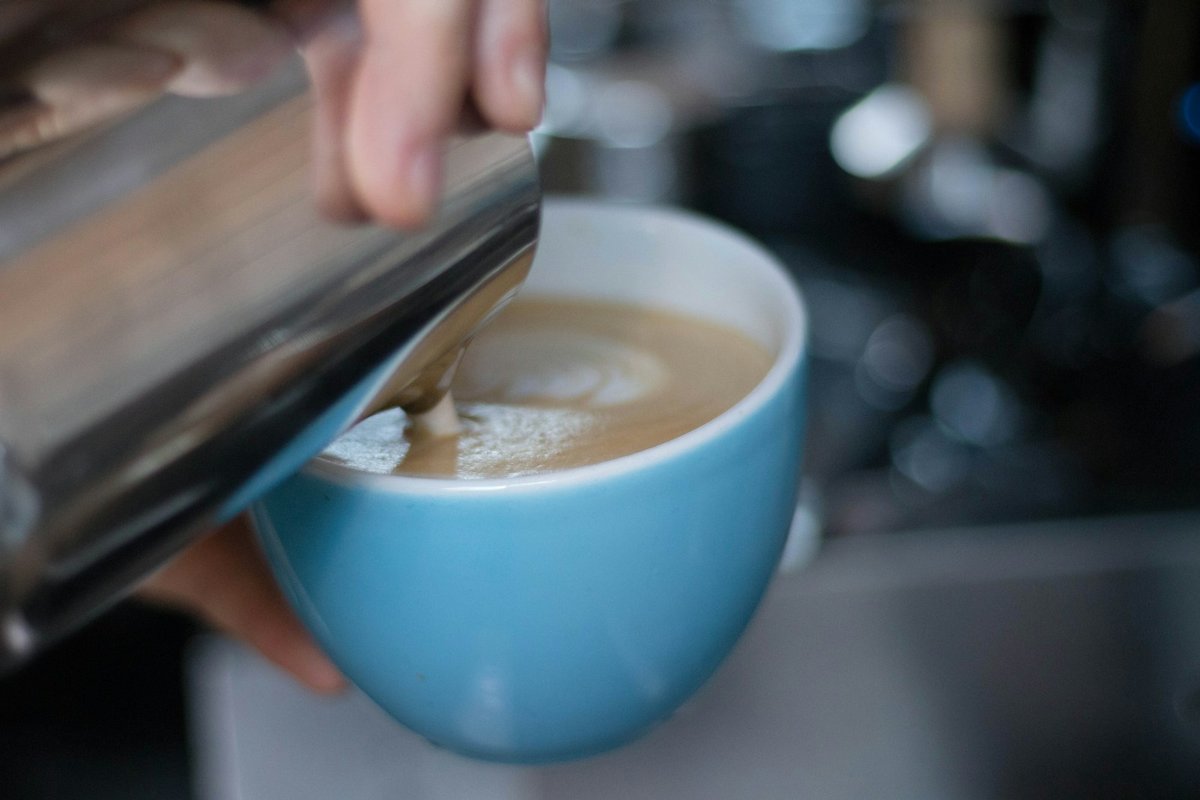 What Is a Flat White? The Complete Coffee Drink Guide